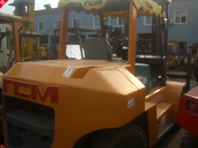 供应5吨使用3300小时7成新梯西安姆电瓶平衡重叉车包运输 5吨