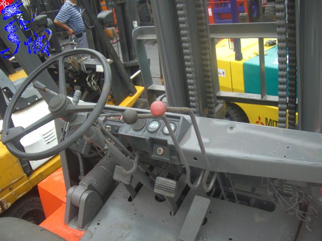 供应原版漆1.5吨2009年梯西安姆高位拣选叉车质保半年 1.5吨