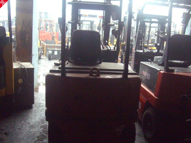 供应1.5吨2009年原版漆现代电动防爆叉车送货上门 1.5吨