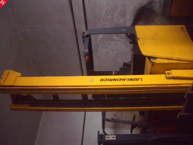 供应使用5300小时原版漆1.5吨杭州叉车电动防爆叉车送货上门 1.5吨