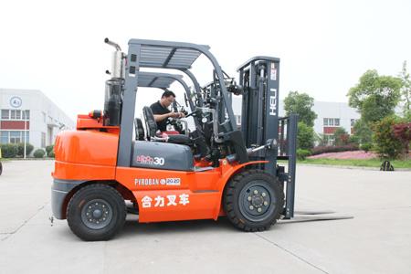 柴油叉车合力柴油叉车价格18722270955 CPCD70