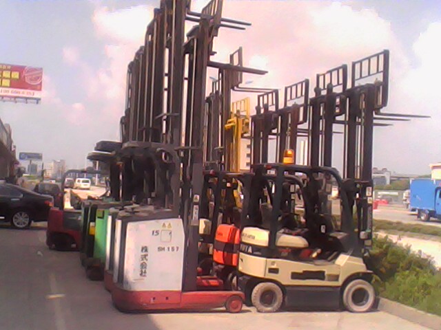 原装直接进口二手电动叉车 FB