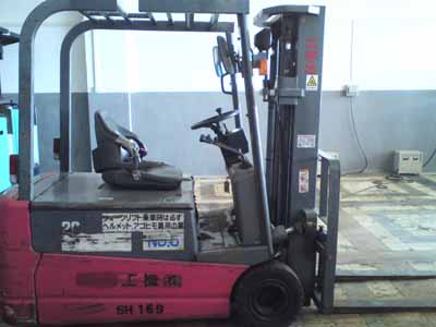 力至优 三支点电动叉车SH169号 FB20pn