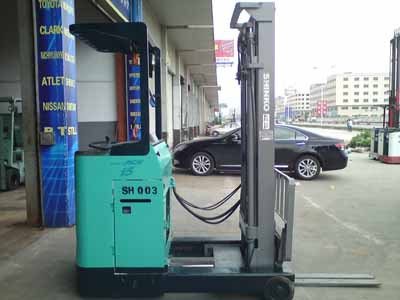 东莞升辉:SHINKO前移式电动叉车 6FBR15