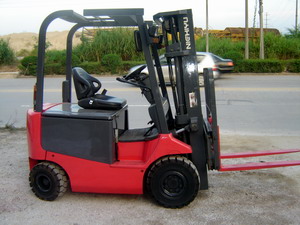 二手力至优2吨电动叉车 NICHIYU FB20PN-60-300