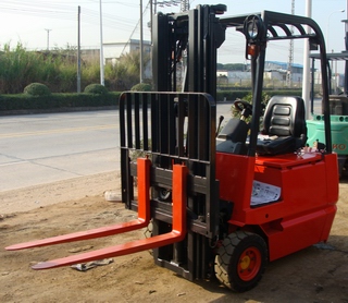 广州二手叉车租赁 二手林德电动叉车出租 LINDE E15C