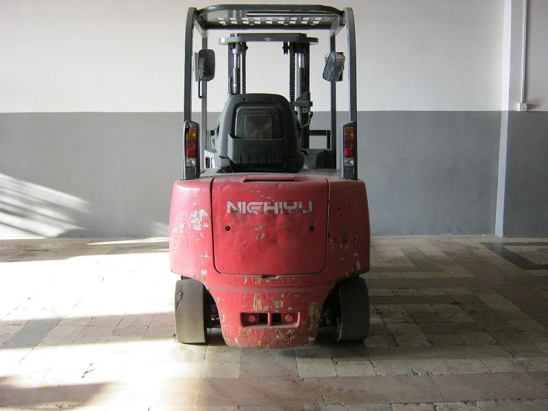 力至优平衡重 电动叉车SH154 FB20