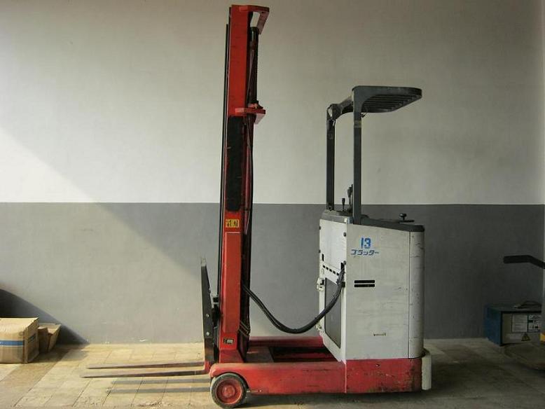 力之优 前移式电动叉车 SH046 FBR15