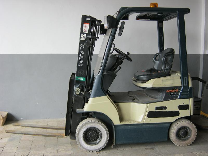 丰田7F电动叉车SH123 7FB15