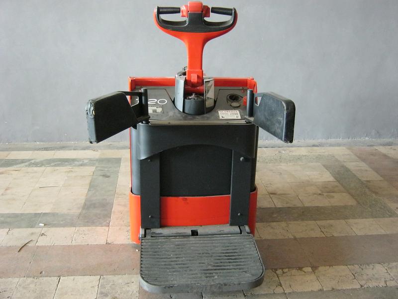 东莞升辉:站板式托盘叉车SH129 T20