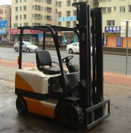 广州叉车出租 TCM电动叉车租赁 电动叉车出租 TCM FB20-6
