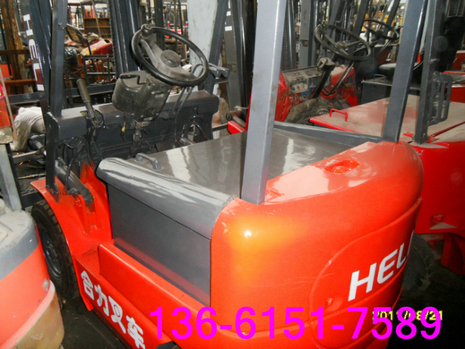 上海世贸：供应二手电动叉车 CPD10-20