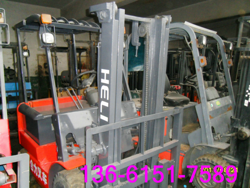 上海世贸：二手电动叉车 二手合力1.5吨电动叉车 CPD15