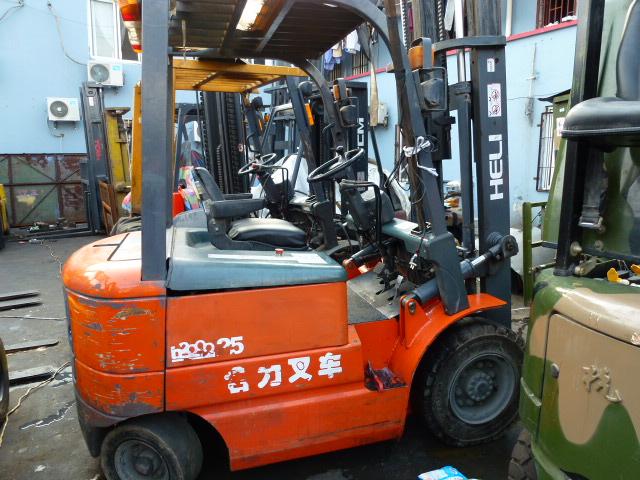 二手叉车销售，南通电动叉车价格，转让“上海二手叉车大世界” CPCD10-30