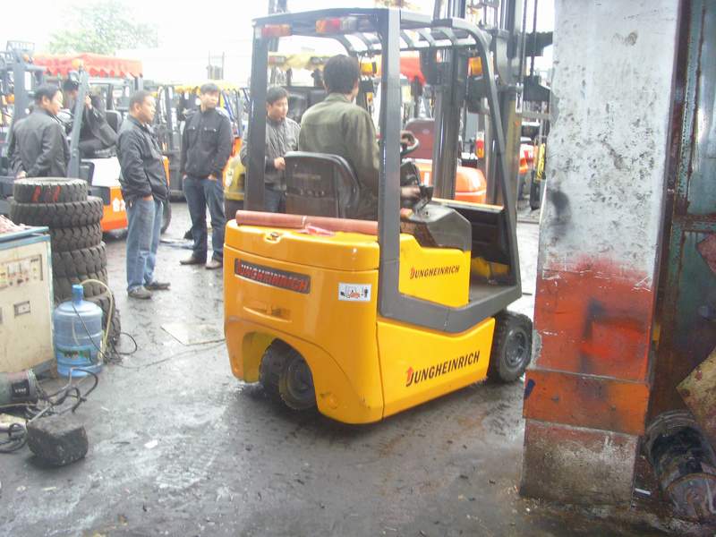 温州二手叉车转让|温州二手叉车市场|温州二手叉车价格|温州二手物流设备上海联合销售 上海二手叉车转让上海二手叉车价格上海二手叉车信息上海叉车出租上海二手叉车销售上海二手电动叉车上海