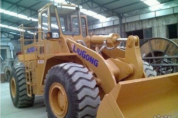 单位转让2011年全新合力叉车4台和一台装载机 叉车