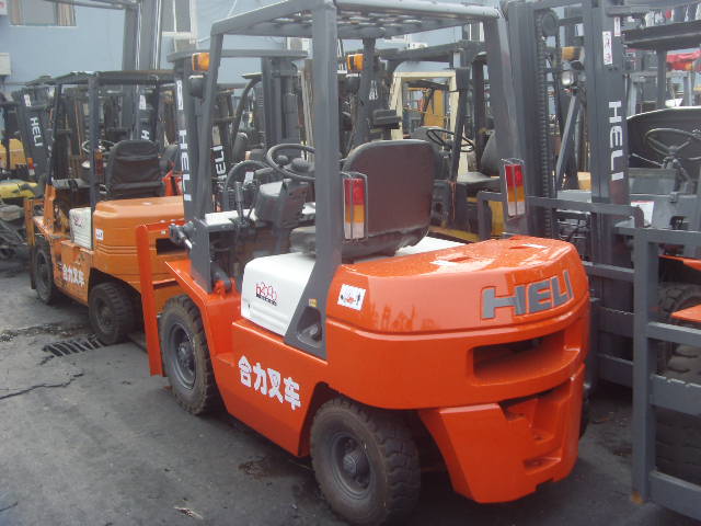 3吨TCM合力叉车.五十铃发动机..车况绝对OK 进口发动机五十铃.圆夹报