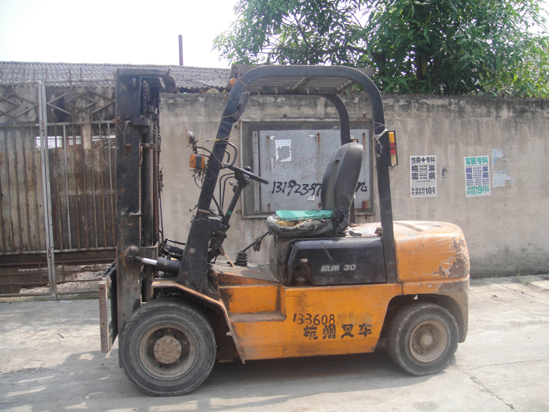 杭州3吨4米门架叉车 CPC30