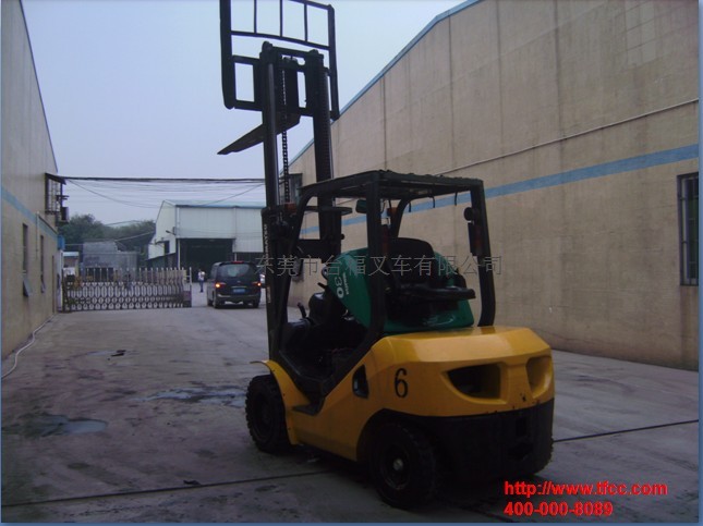 （6）小松FD30T-16二手叉车 FD30T-16