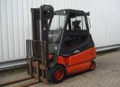 平衡重叉车H9448