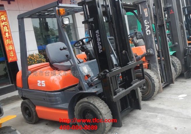 丰田6FG25二手叉车a 6FG25