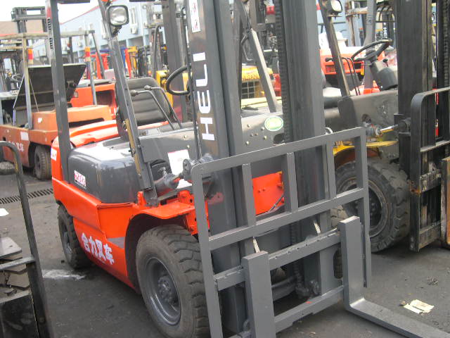 上海鼎恒：合力,杭州3吨柴油叉车,二手叉车出售 3吨