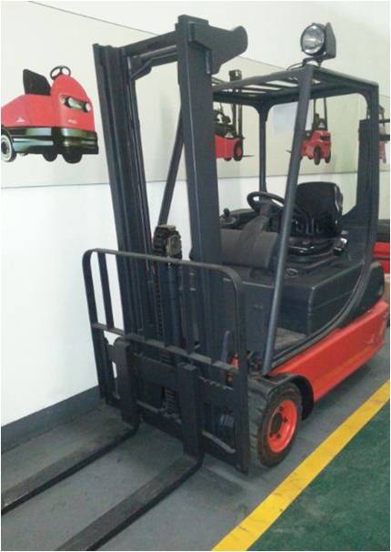 林德叉车 E18C