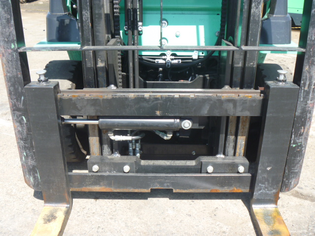 F.Uchiyama提供日本原装丰田电动平衡重叉车 7FBH15-41813