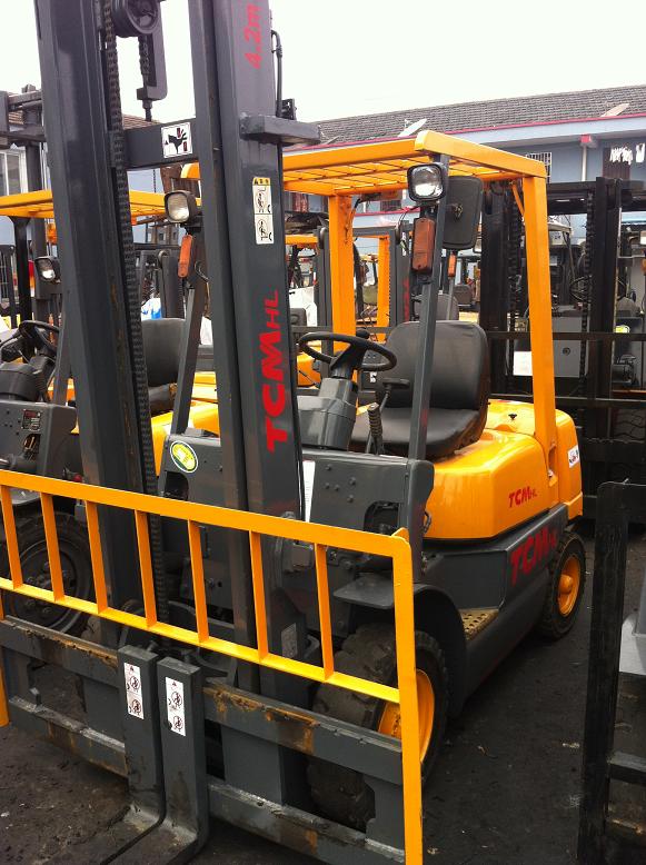 上海鸿质二手叉车，TCM叉车，合力叉车等 CPCD10-CPCD200