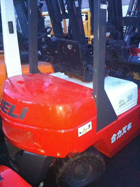 二手合力叉车2吨/2.5吨/3吨/5吨 CPCD30