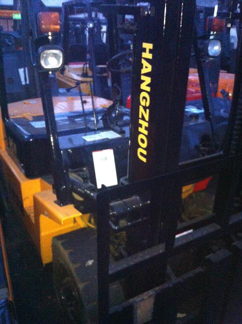 转让出售二手杭州3吨叉车 CPCD30