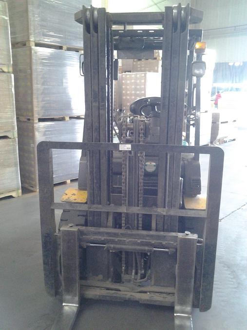 小松叉车/FD30T-16，3级门架中缸带侧移 FD30T-16