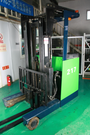 电动叉车租赁217# 7FBRS20