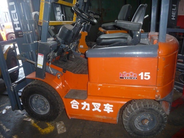 二手合力1.5吨电瓶叉车 CPD15_中国叉车网(www.chinaforklift.com)