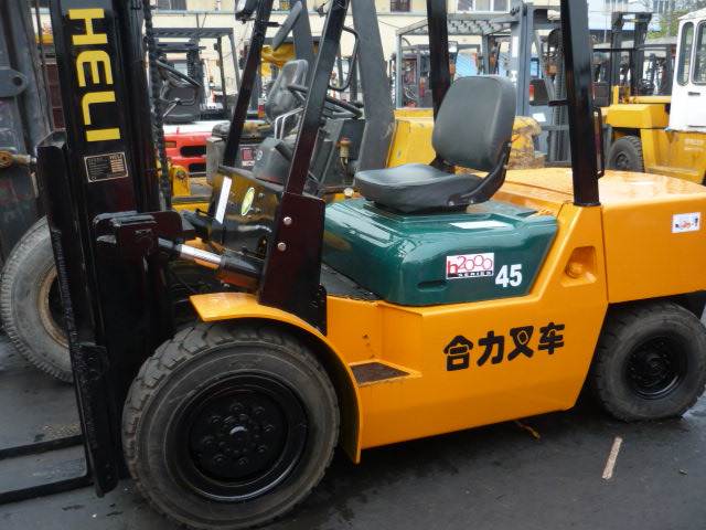 低价出售二手合力3吨叉车; 二手3吨叉车 成色新,现场可试机 h2000，R