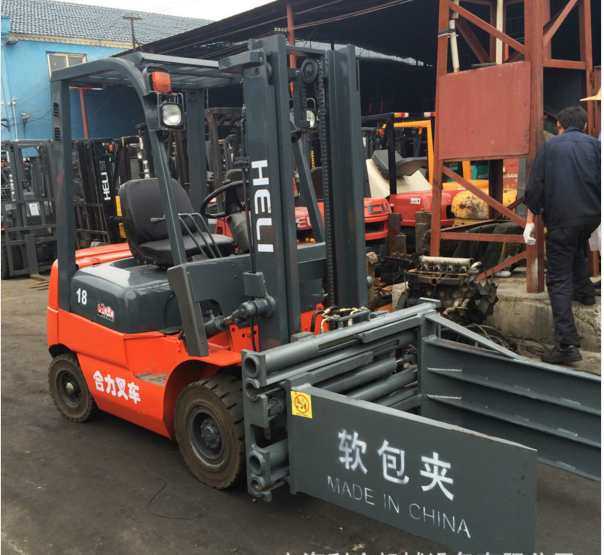 二手平夹抱叉车市场 【合力3吨废纸夹包叉车价格】 3吨