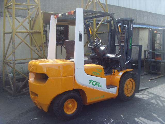 TOYOTA2.5吨丰田叉车8成新出售进口叉车转让 各款型号齐全