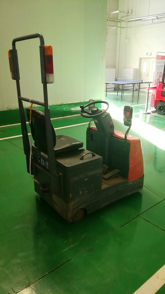 力至优2吨电动牵引车-北京3 NTT50-70C