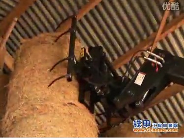 山猫伸缩臂叉车附件之竖直农业抓斗