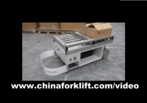 自动导向车进行金属管线从动件的搬运