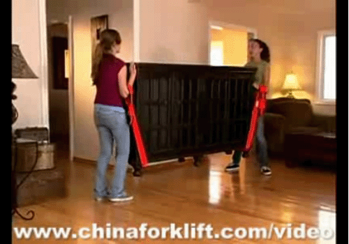 澳大利亚Forearm叉车提升带进行物料搬运