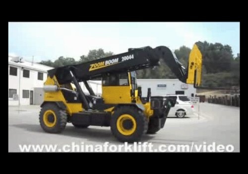 加拿大Carelift公司伸缩臂搬运车