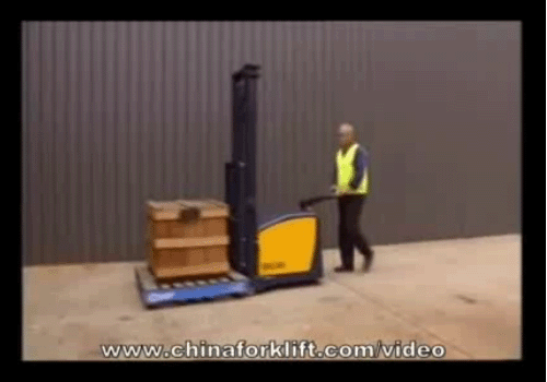 SUMI 步行堆高机