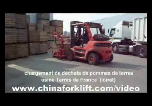 林德内燃叉车自卸作业视频