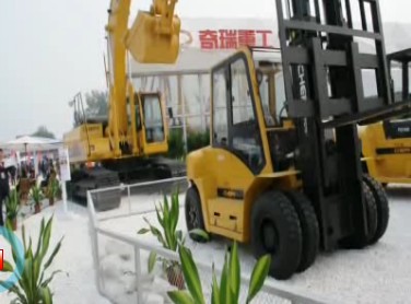 奇瑞在BICES/IVEX 2011展会1