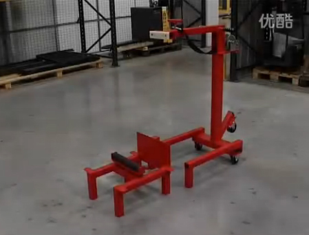 伟轮叉车ATLET前移式叉车快速更换电池装置