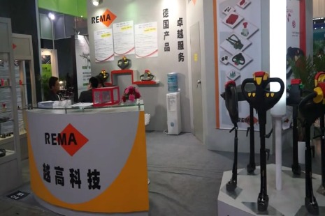 上海越高在2012CeMat展会现场