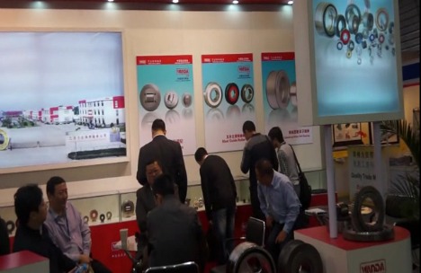 万达在2012CeMat展会现场