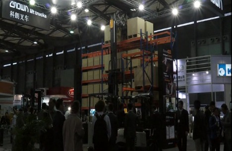 科朗在2012CeMat展会现场