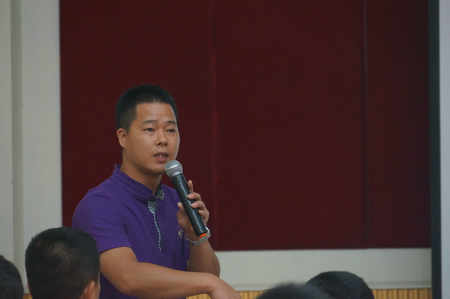 海斯特广州公司经销商支持主管彭冲推介海斯特叉车